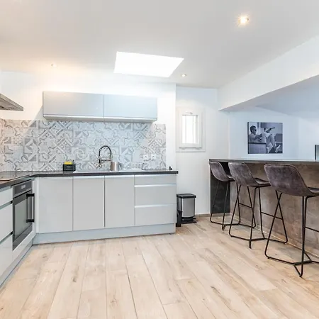 Superbe Avec Terrasse Sur Les Toits Manosque