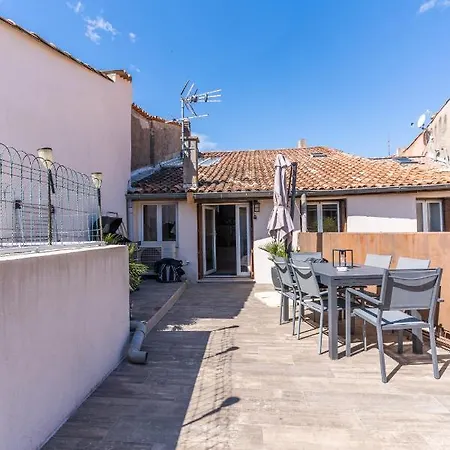 Superbe Avec Terrasse Sur Les Toits * 마노스크
